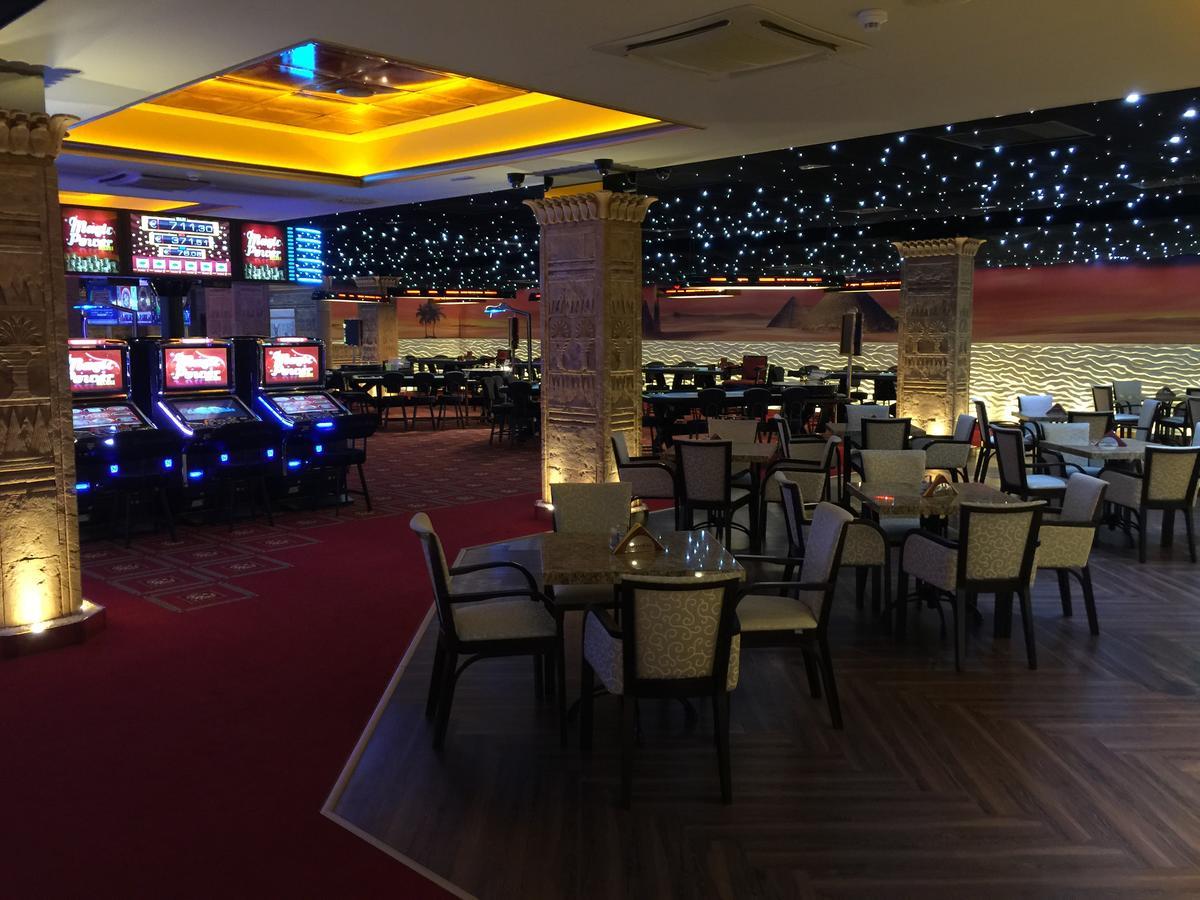 Casino & Hotel Admiral Strazny Exterior photo